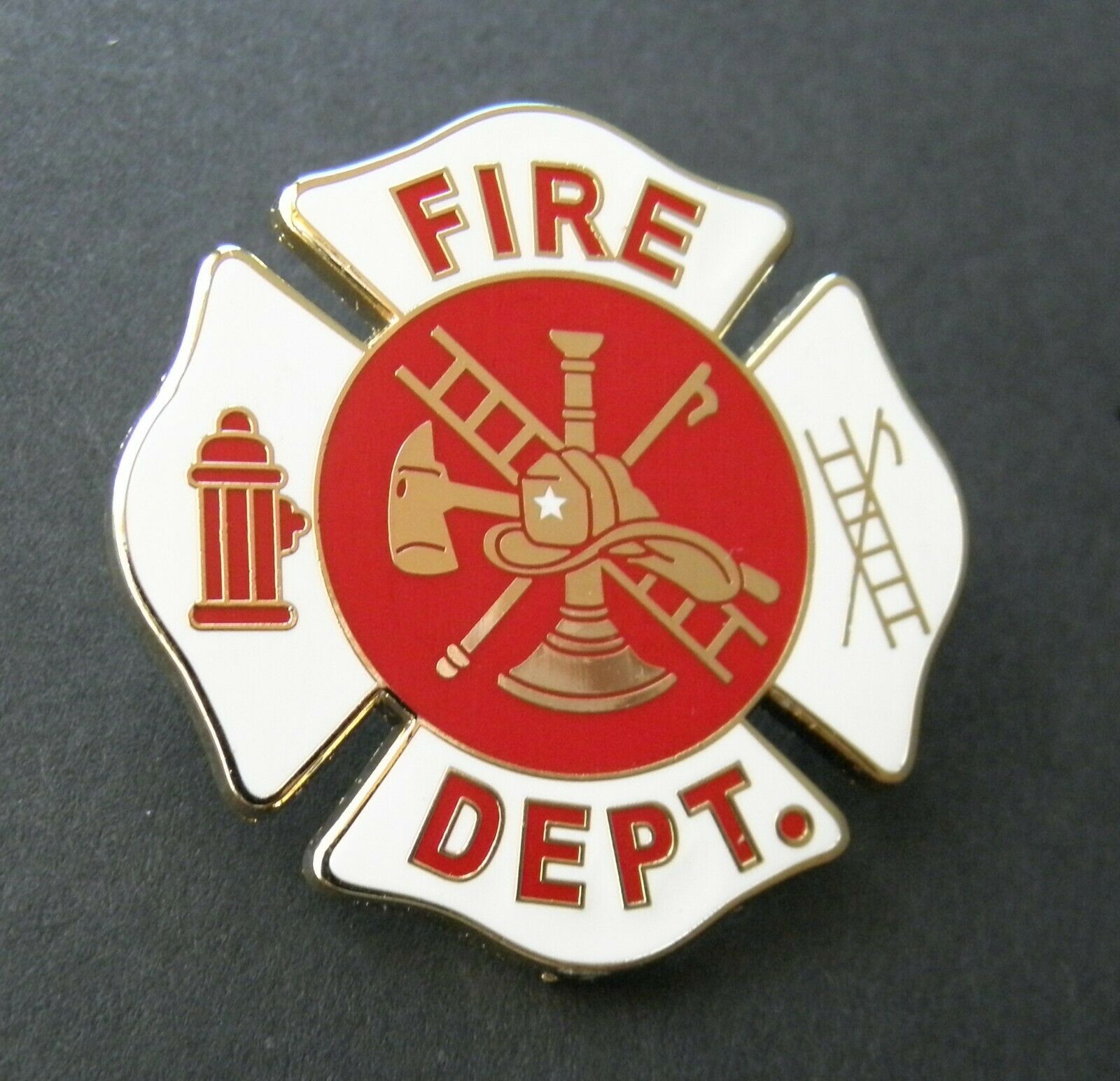 RED CROSS EMERGENCY MEDICAL CARE FIRST RESPONDER LAPEL PIN BADGE 1 INCH 